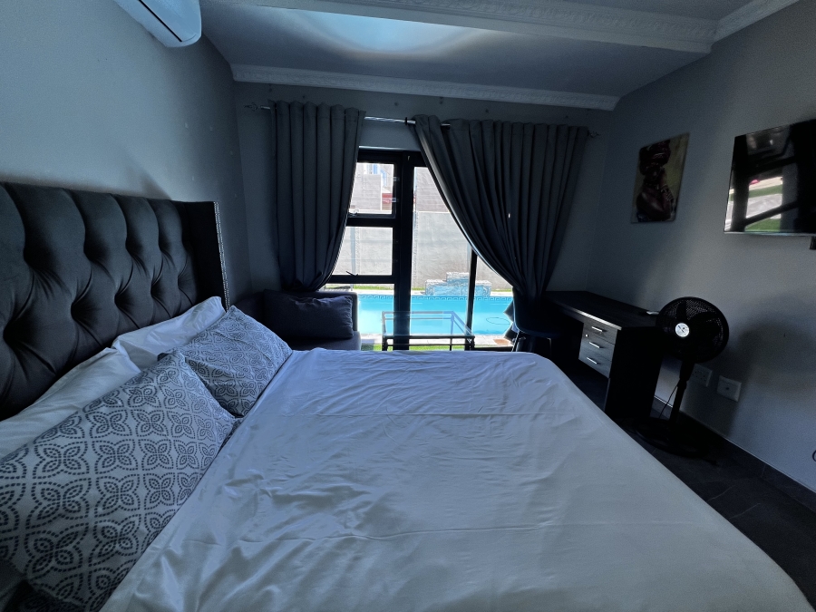 To Let 5 Bedroom Property for Rent in Parklands North Western Cape